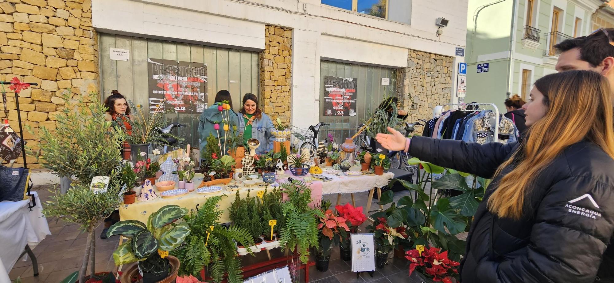 Benimaclet inaugura la Navidad con un Mercado de Artesanía