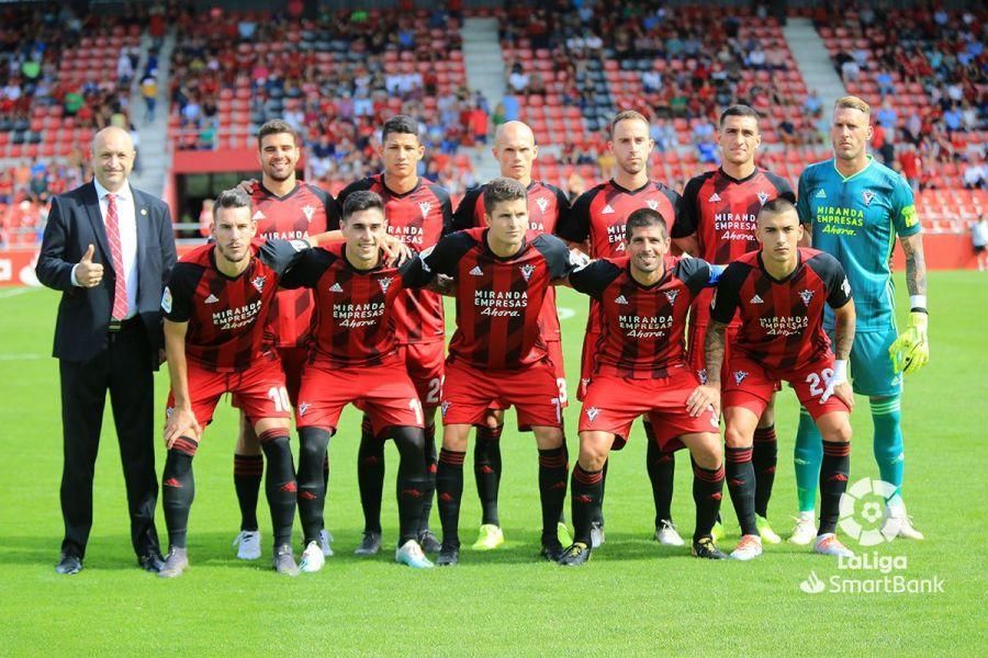 Tras una seria primera parte, los de Víctor se adelantan con el estreno de Sadiku como goleador, pero pagan su planteamiento posterior encajando el tanto del empate a 14 minutos del final