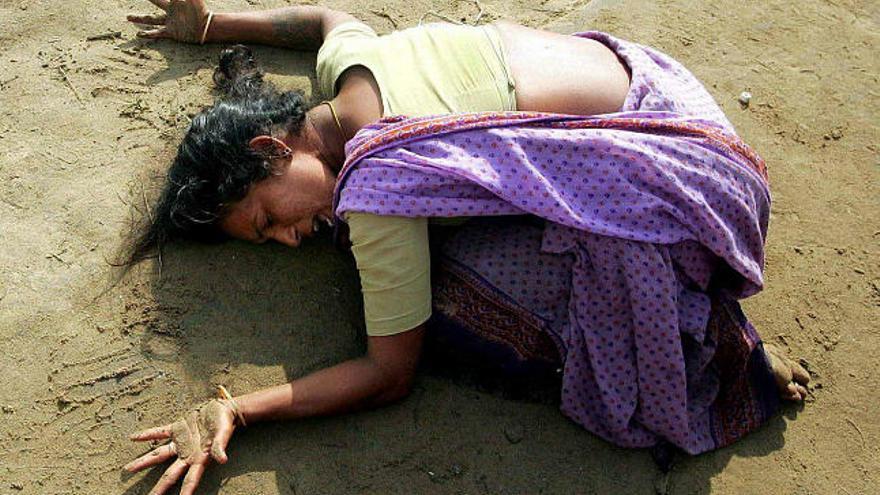 Aumentan los delitos contra la mujer en la India