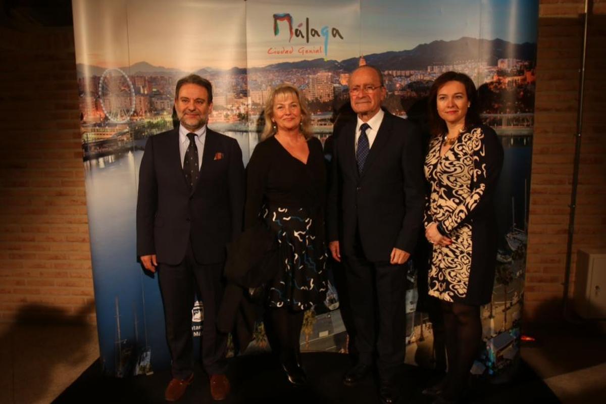 El Florida Retiro de Madrid acogió el acto de presentación de la oferta turística de la capital de la Costa del Sol, que estuvo precedido por un minuto de silencio en recuerdo de Antonio Garrido Moraga.