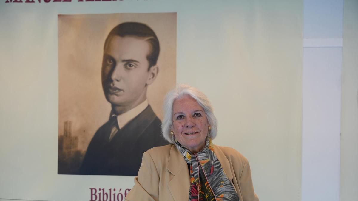 Vídeo | La Unión de Bibliófilos Extremeños (Ubex) dedica una exposición a Manuel Terrón Albarrán en la 45 Feria del Libro de Badajoz