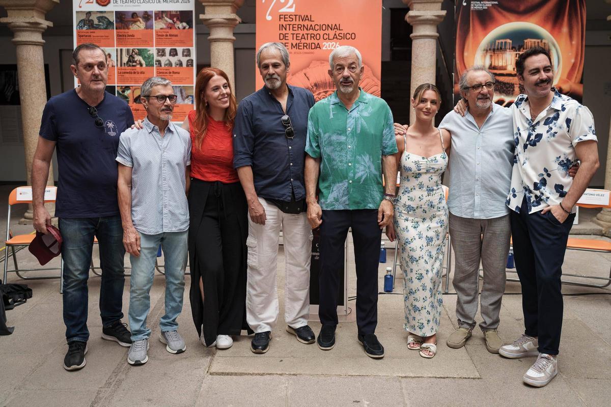 Elenco de la obra 'La comedia de la Olla' en Mérida.