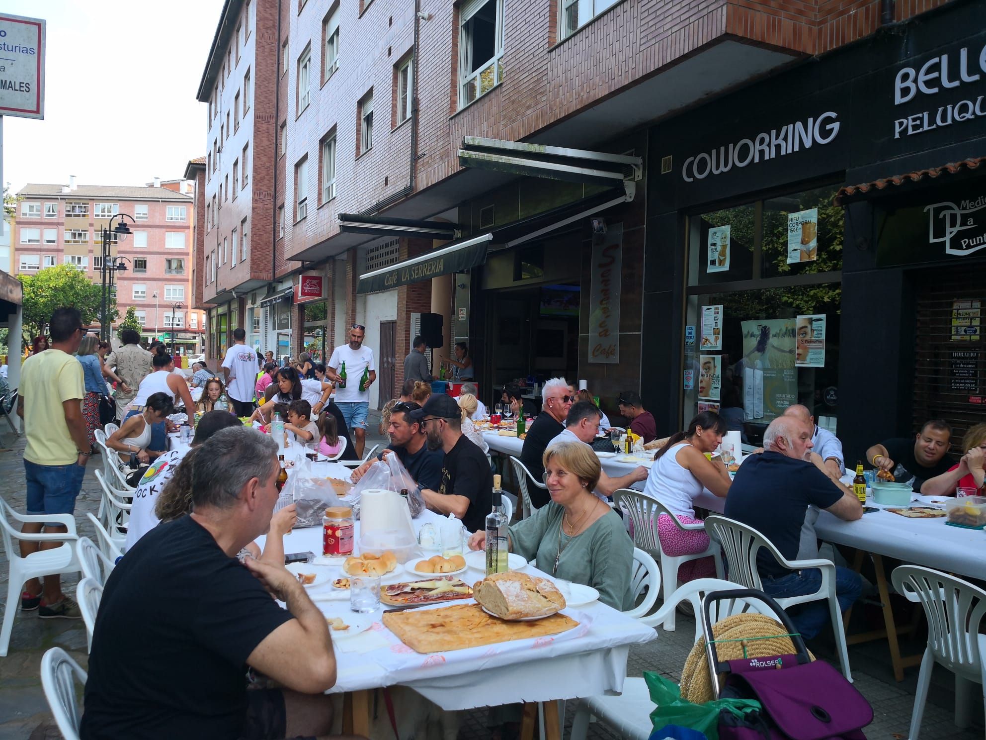 Comida en la calle de Corvera 2023 (37).jpeg