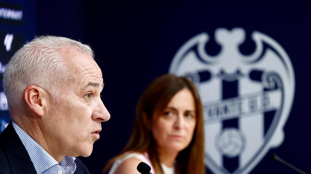 Pablo Sánchez, presidente del Levante UD en la conferencia de prensa de este viernes