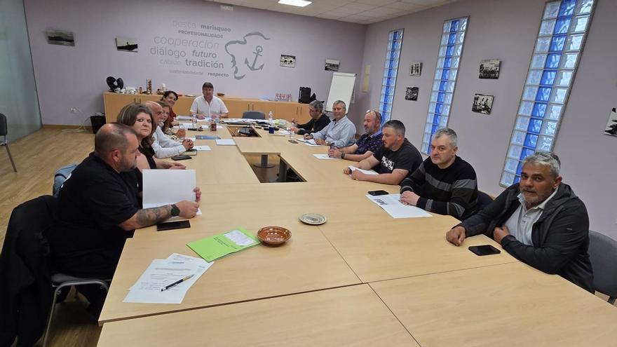 La reunión del comité ejecutivo de la federación gallega de cofradías.