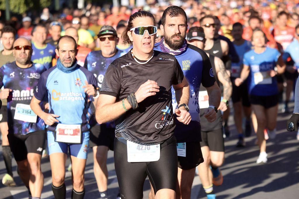 Las mejores imágenes de la TotalEnergies Maratón Murcia Costa Cálida