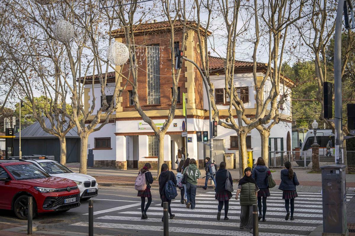 Bellaterra ajorna la consulta sobre la seva annexió a Sant Cugat i busca una posició unitària davant Cerdanyola