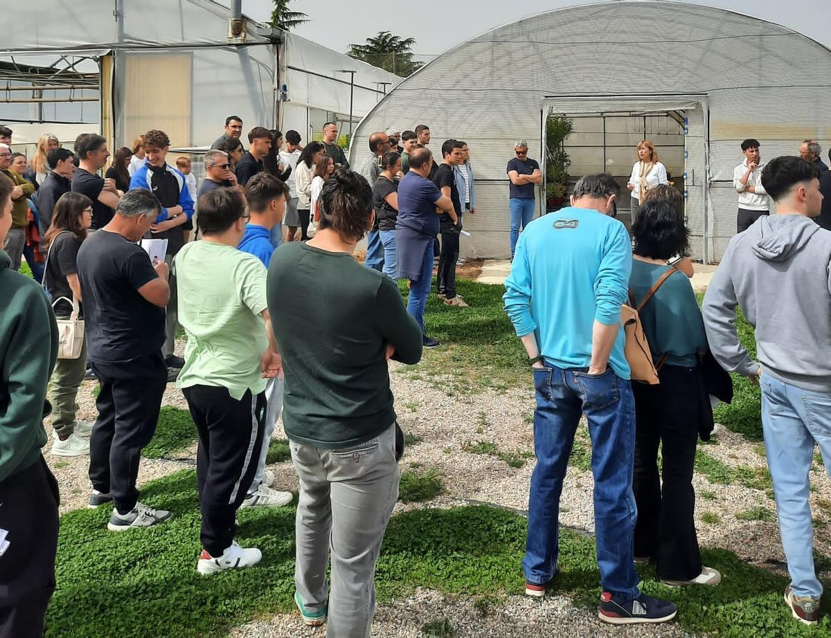 La visita a l'Escola Agrària de la jornada de Portes Obertes