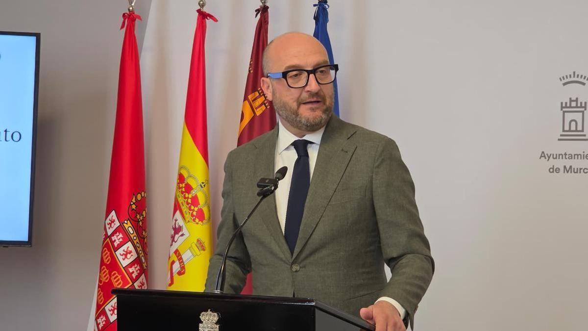 Muñoz se estrena como portavoz en una Junta cargada de proyectos