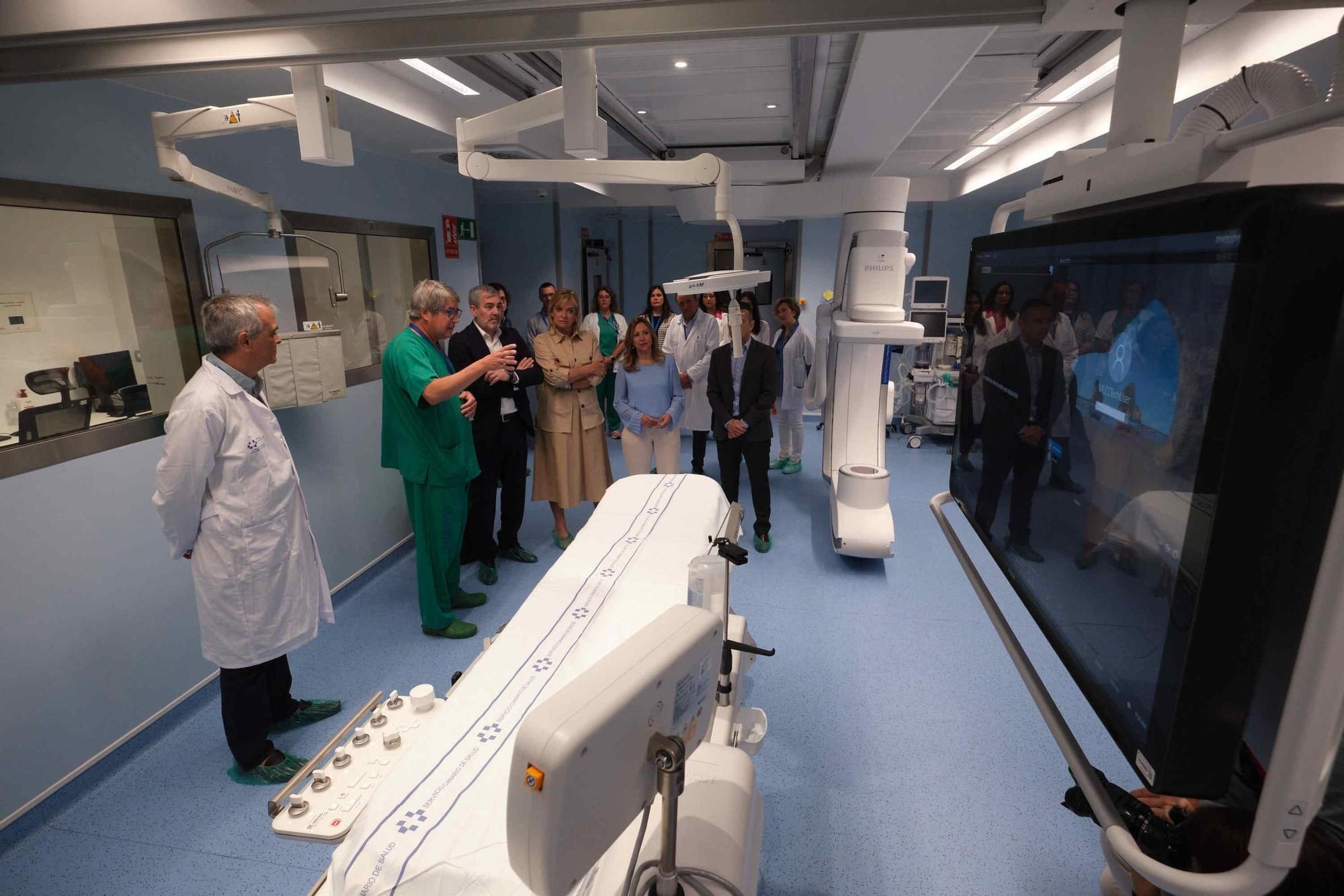 Fernando Clavijo visita la nueva sala de Hemodinámica del Hospital La Candelaria