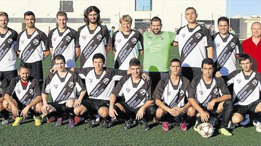 El Racing de Castellón, con ilusiones renovadas UN AMBICIOSO LAVADO DE CARA EN LA PLANTILLA DEL RACING