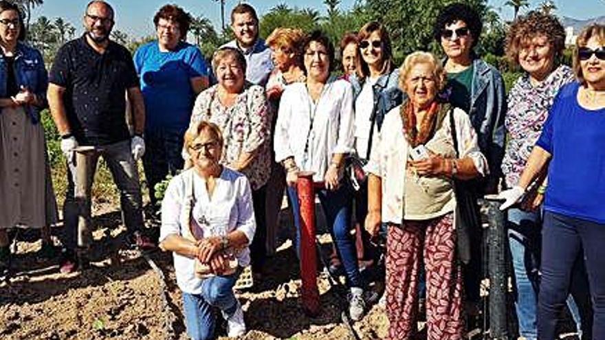 La celebración reunió ayer a mujeres rurales y representantes políticos municipales.