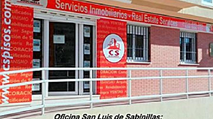 360.000 € Venta de piso en San Luis de Sabinillas (Manilva) 156 m2, 3 habitaciones, 2 baños, 2.308 €/m2...