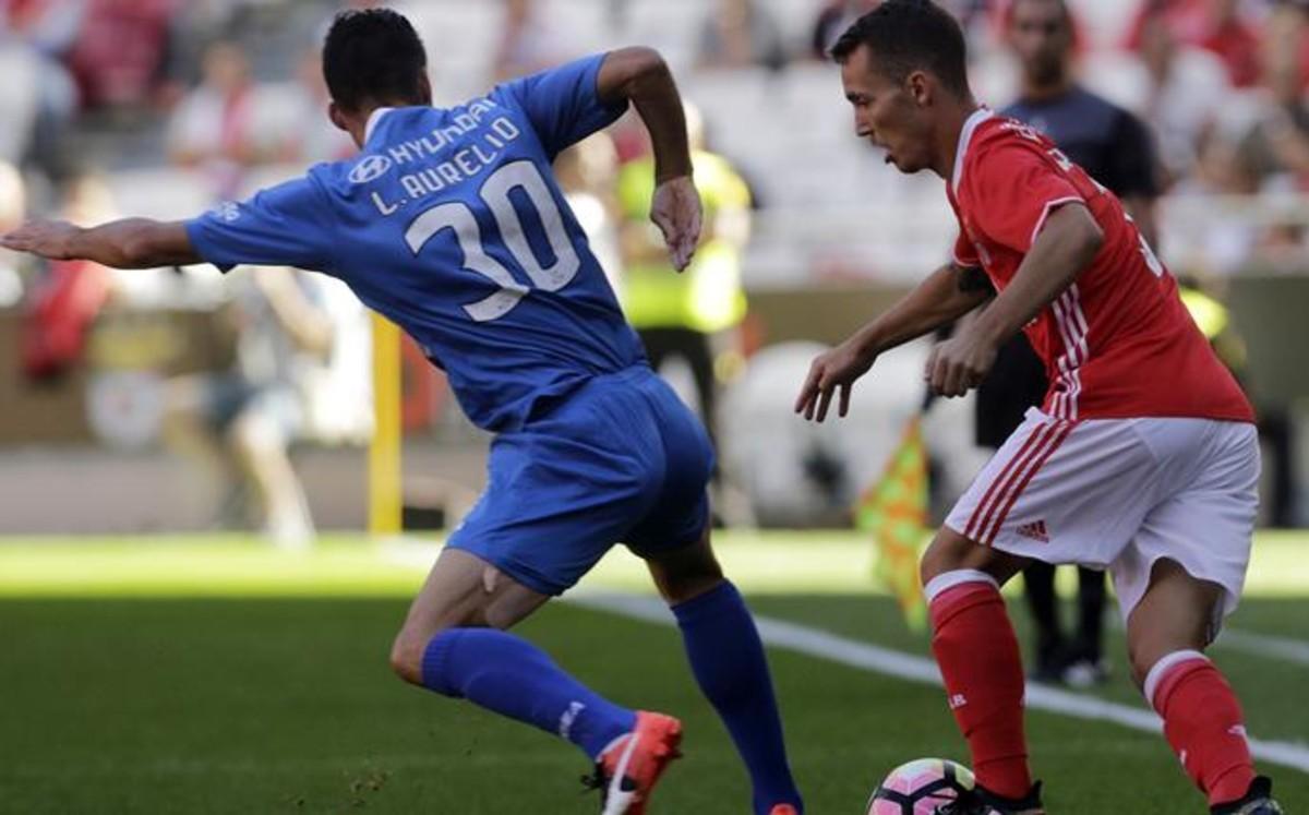 Grimaldo brilla como nunca en el Benfica