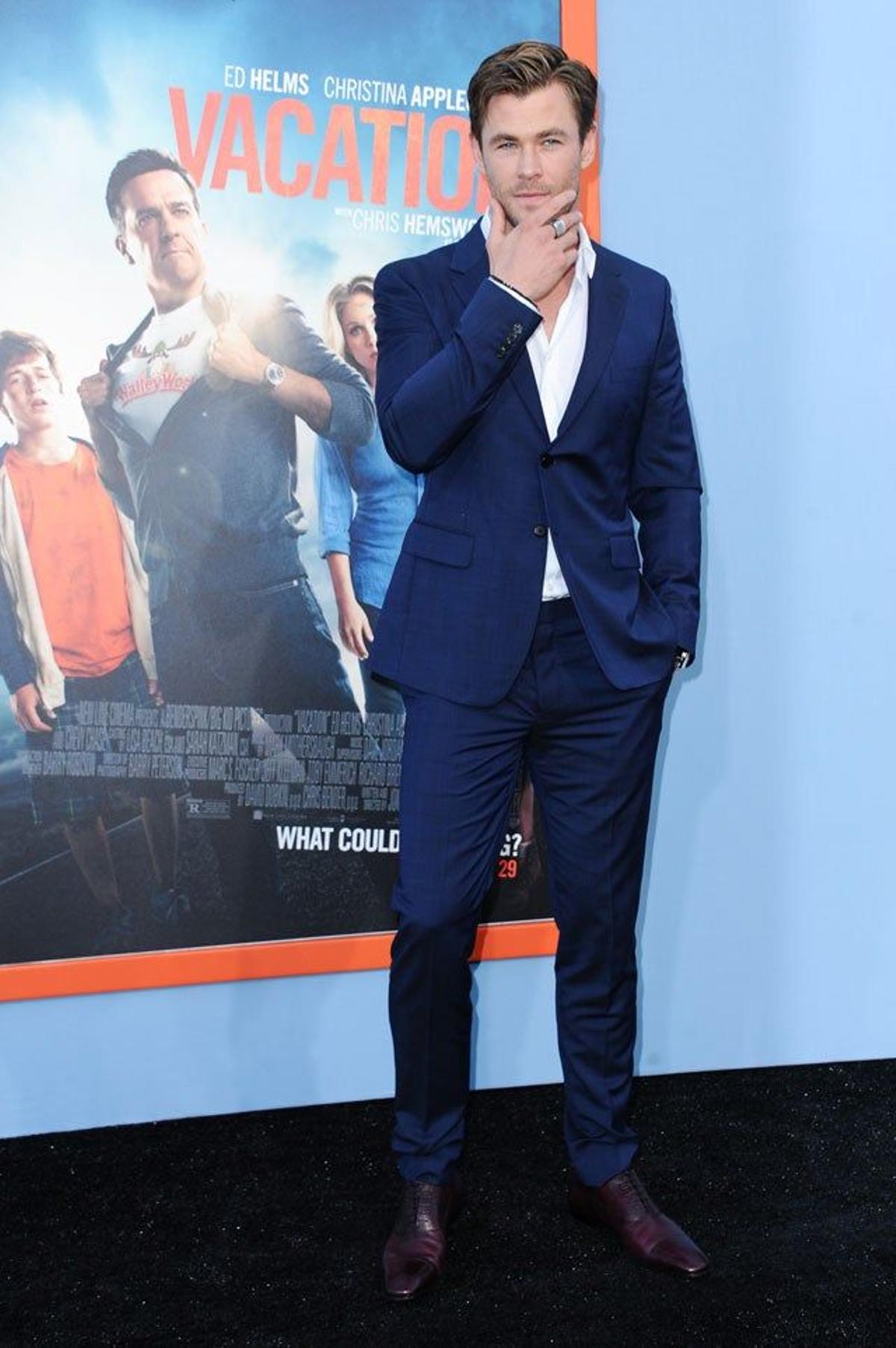 Chris Hemsworth en la alfombra roja del estreno de 'Vacation'