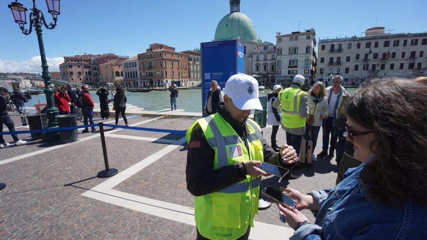 Venècia comença a cobrar 5 euros als turistes que vulguin accedir al seu centre històric