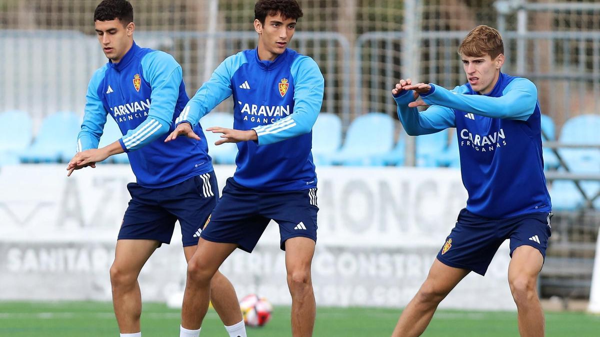 Luna, Juan Sebastián y Vaquero, durante un entrenamiento con el primer equipo.