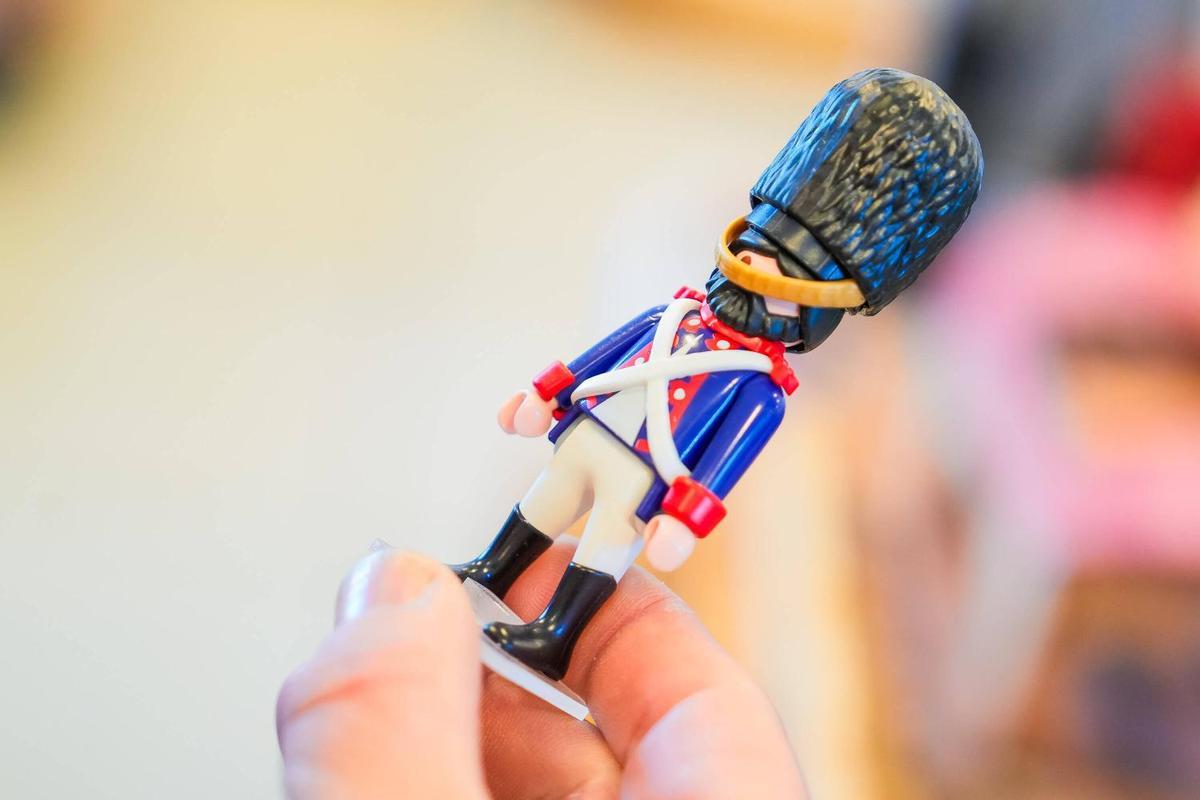 La Reconquista articulada: la expulsión de los franceses a través de muñecos Playmobil