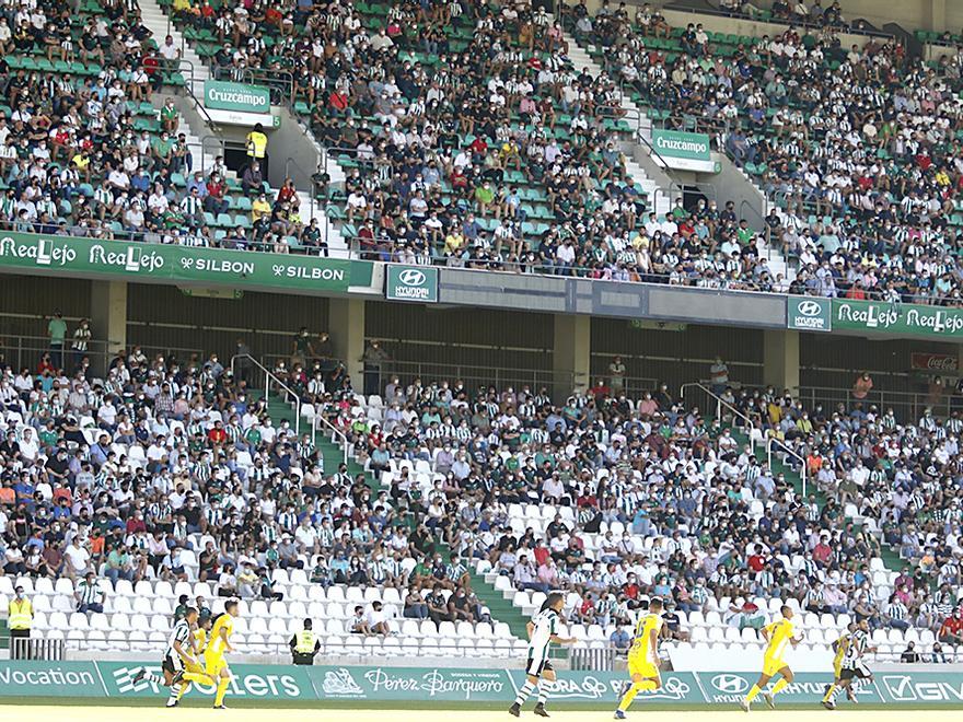 Las imágenes del Córdoba CF-UD San Fernando