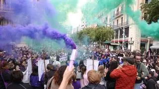 Alicante se vuelca con el 8M en una multitudinaria marcha feminista