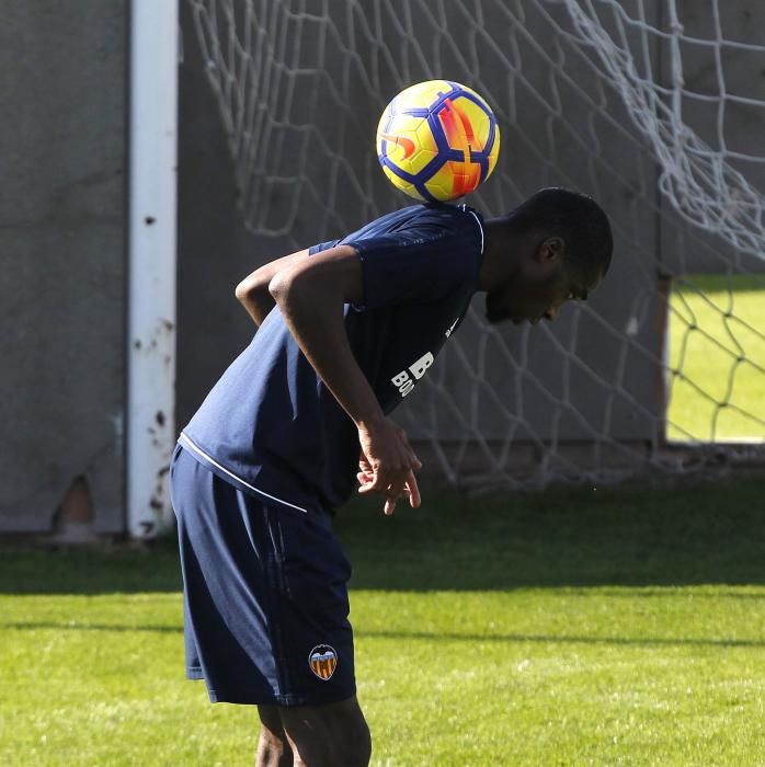 El Valencia CF prepara el partido contra el Legané