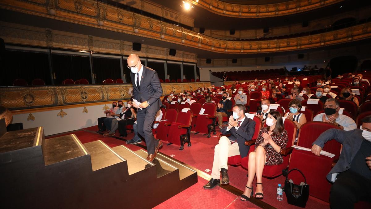 Presentación del documental en el que participan profesionales sanitarios del Hospital del Vinalopó y Torrevieja