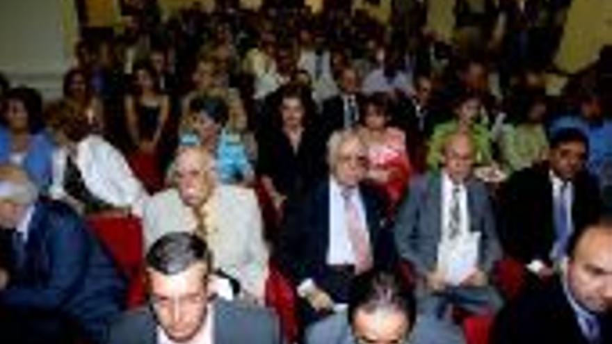 El deseo de diálogo persiste entre duros ataques políticos