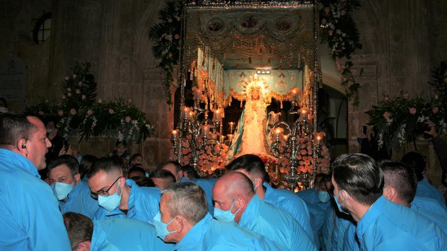 Los sentimientos se desbordan en la madrugada azul en Lorca