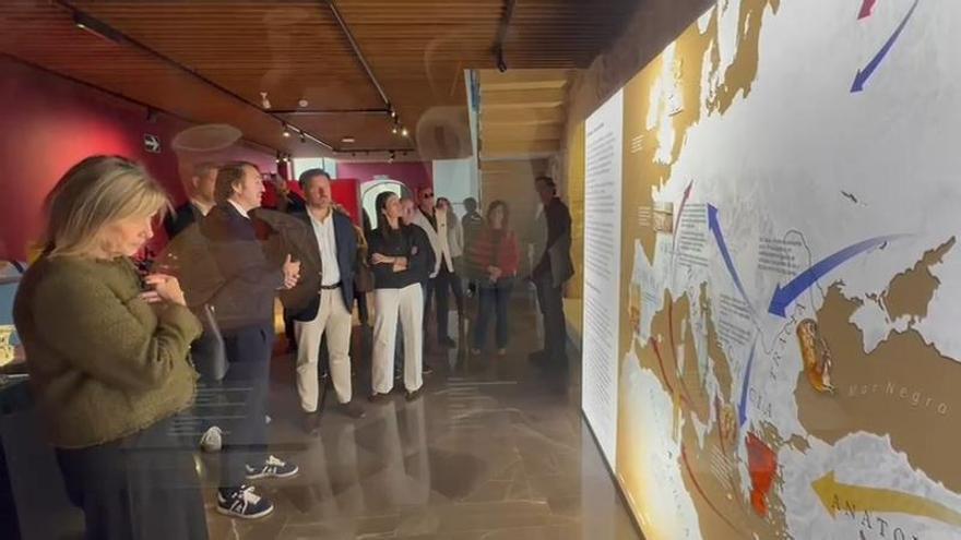 uita en el palacio de Altamira: Picasso y Dalí irrumpen en Elche con la historia milenaria del vino