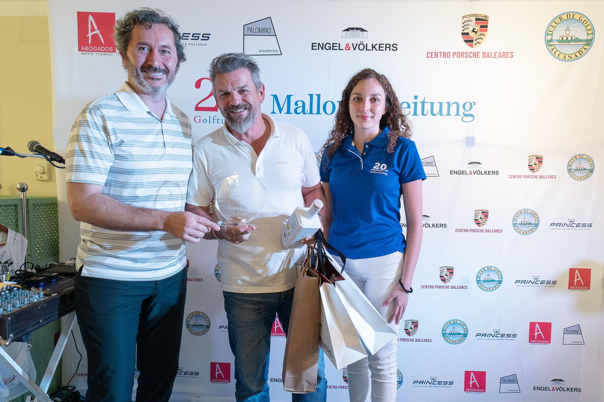 Das 20. Golfturnier der Mallorca - Bilder der Feier und der Preisverleihung