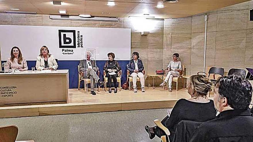 Nace la asociación  de Amics  de la biblioteca  de Can Sales