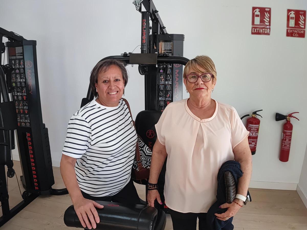Toñi y Lola, dos usuarias del nuevo centro de actividad física de Murcia