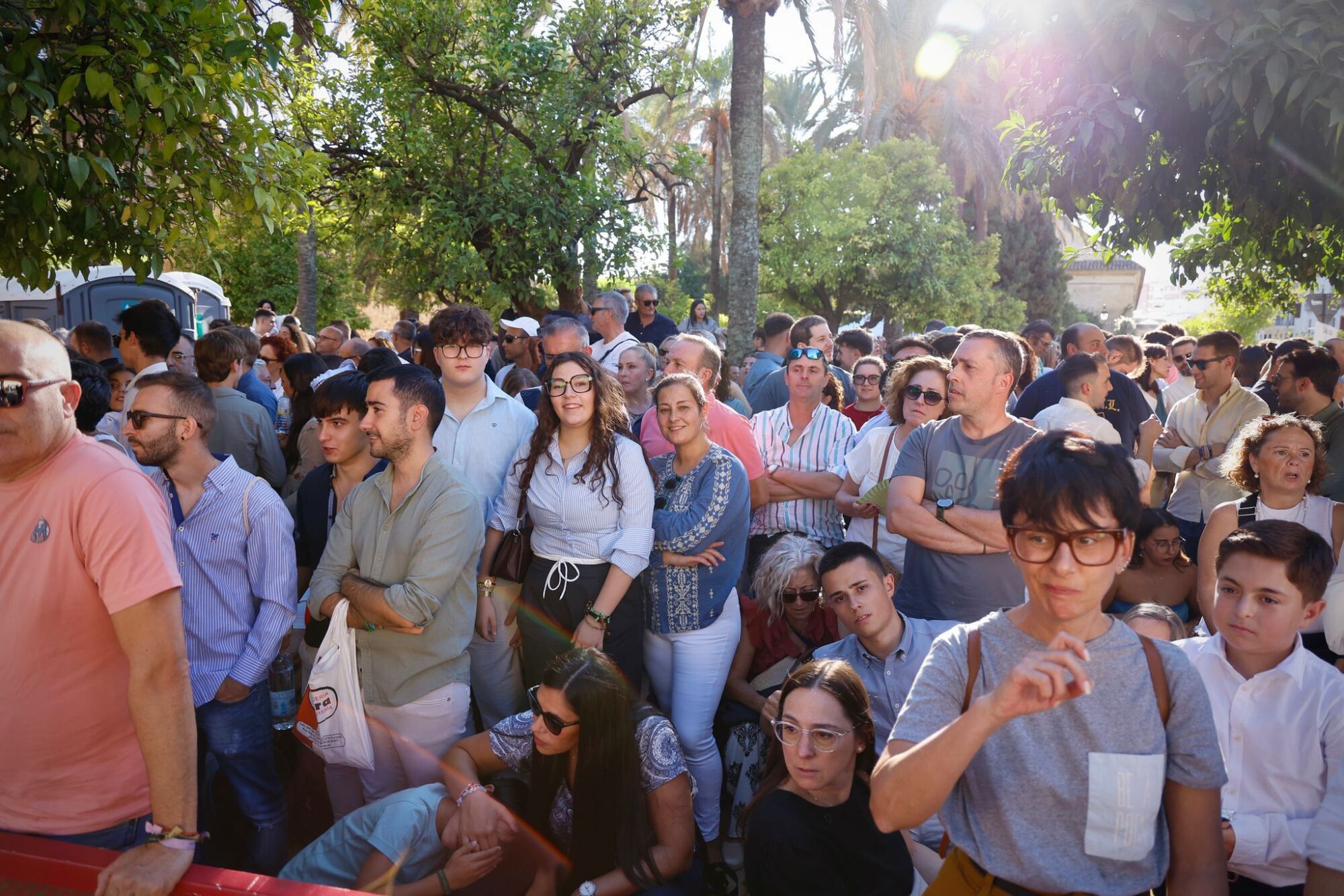 Bulla en las calles la tarde del Magno Vía Crucis