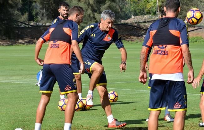 PAPA NOEL ENTRENAMIENTO UD LAS PALMAS