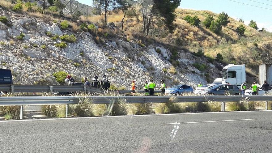 El accidente fue en la AP-7, cerca de la confluencia con la hiperronda.