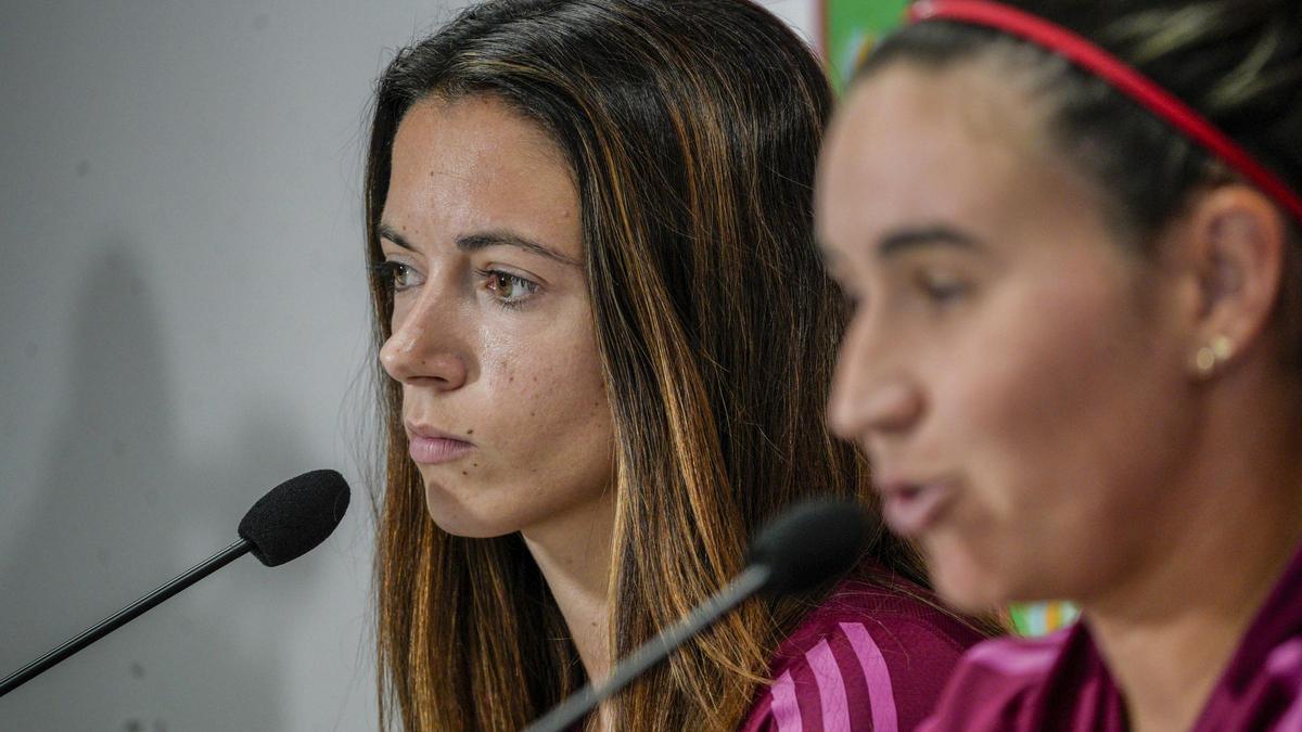 Aitana Bonmatí durante la rueda de prensa previa al partido contra Suiza