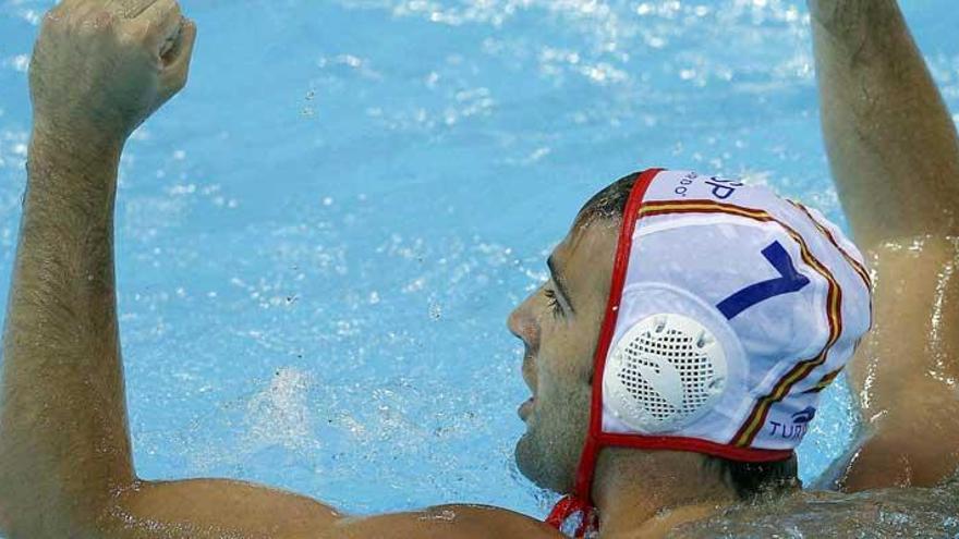 España gana en waterpolo y ya está en cuartos de final