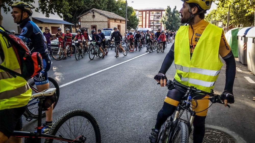 Marcha ciclista por la vía verde Alcoy-Gandia