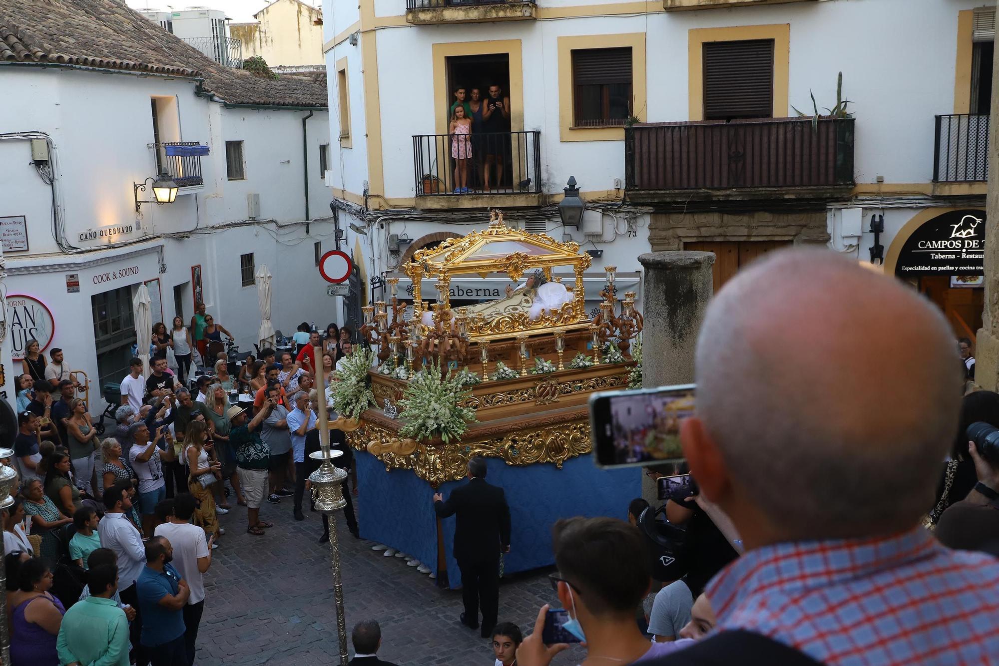 La Virgen del Tránsito llega a la Catedral en su esperada procesión