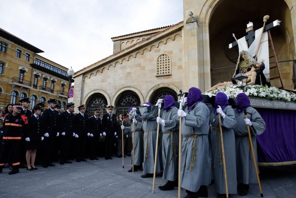 Procesión del Viernes Santo en Gijón