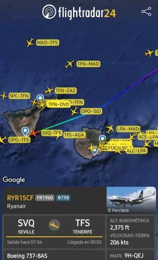 Susto a bordo en un vuelo a Tenerife: un avión procedente de Sevilla aterriza de urgencia por vía directa