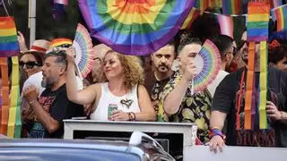 Murcia saca a la calle su Orgullo con fiesta y reivindicación: "Celebramos la vida"
