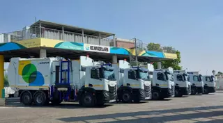 Emaya incorpora a su flota seis camiones recolectores y dos furgones eléctricos
