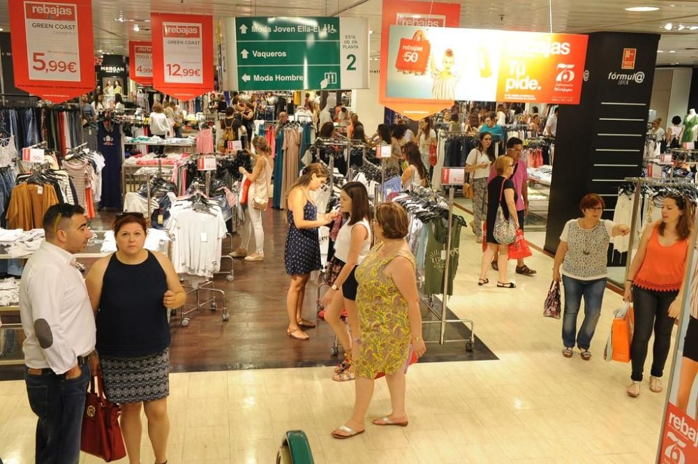 Comienzan las rebajas en Murcia