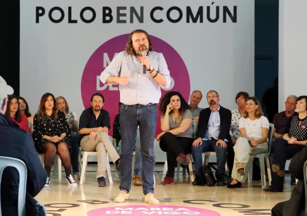 Pablo Iglesias arropa a Rubén Pérez, candidato de Marea de Vigo