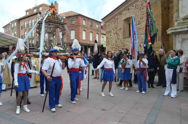 La Procesión de la Virgen de la Vega, en imágenes