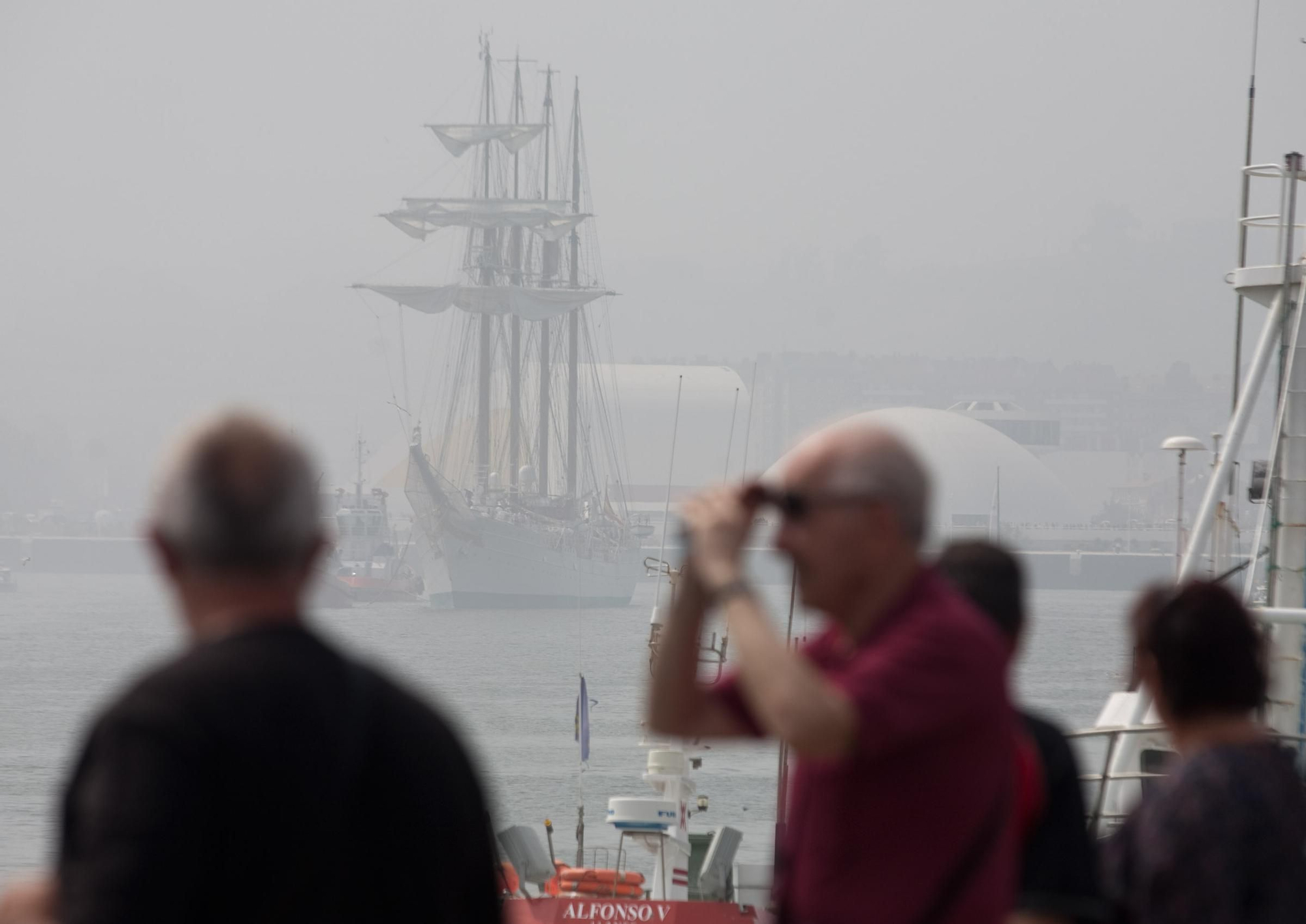 En imágenes: Así fue la última visita del Juan Sebastián Elcano a Asturias, en 2013 y a Avilés