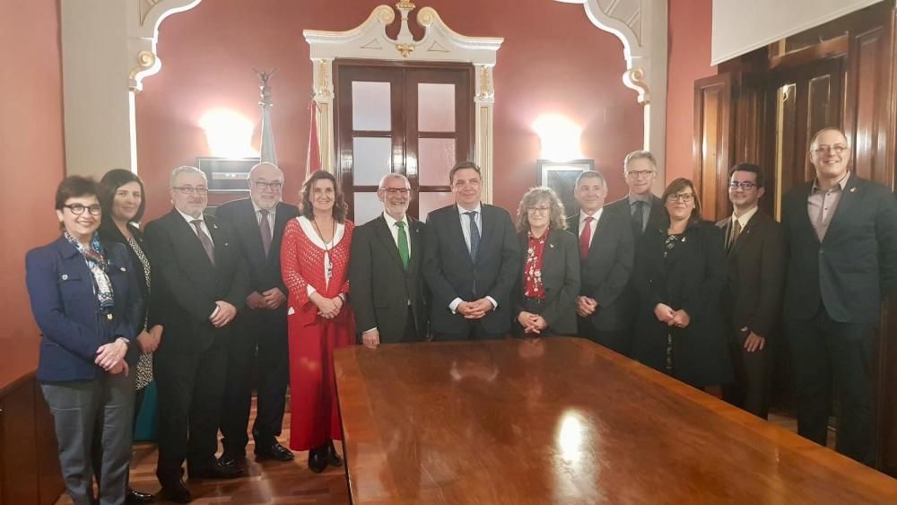 Visita del ministro de Agricultura a Alboraia.