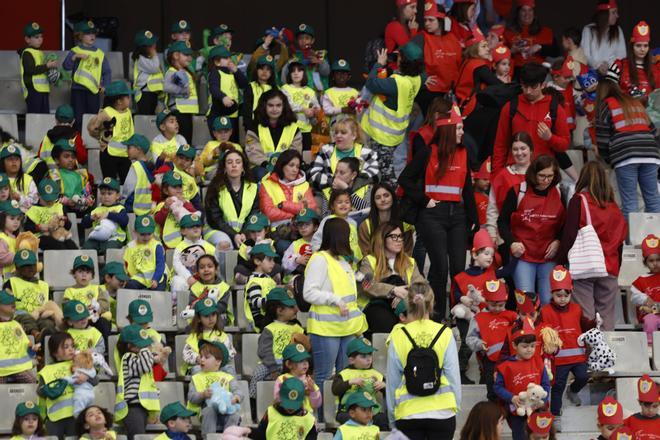 El evento de fin de proyecto de "Mandilones de colores" en Gijón, en imágenes