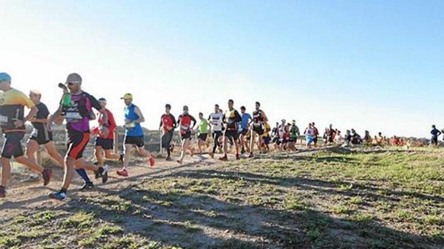 Juan Navarro i Núria Picasguanyen el Trail dels Tossals de 25 km a l&#039;Espunyola